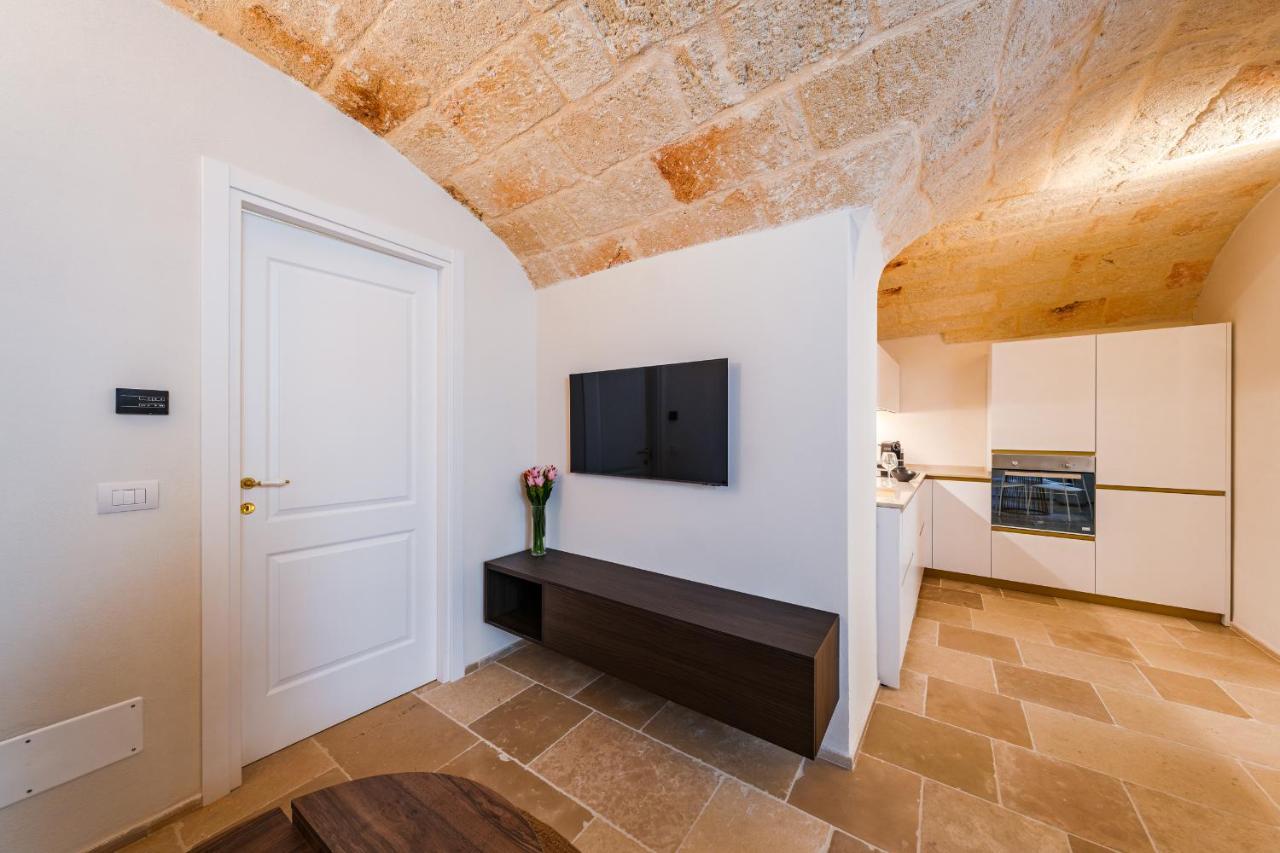 Helloapulia Charming Palazzo Clemente - Self-Catering Suites With Aircondition โมโนโปลี ภายนอก รูปภาพ