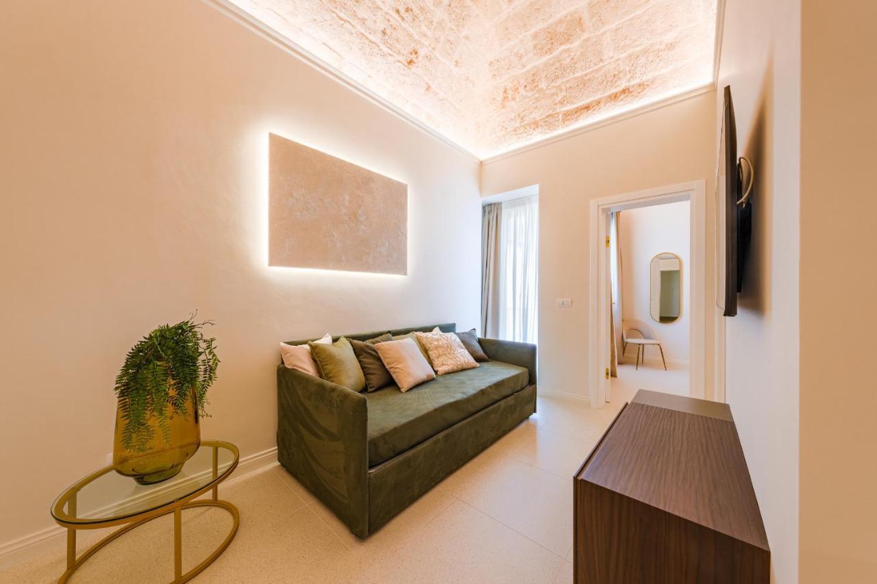 Helloapulia Charming Palazzo Clemente - Self-Catering Suites With Aircondition โมโนโปลี ภายนอก รูปภาพ