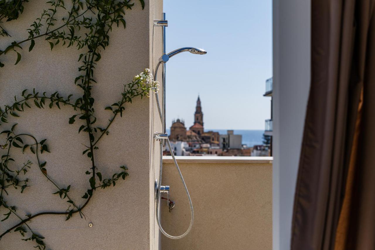Helloapulia Charming Palazzo Clemente - Self-Catering Suites With Aircondition โมโนโปลี ภายนอก รูปภาพ