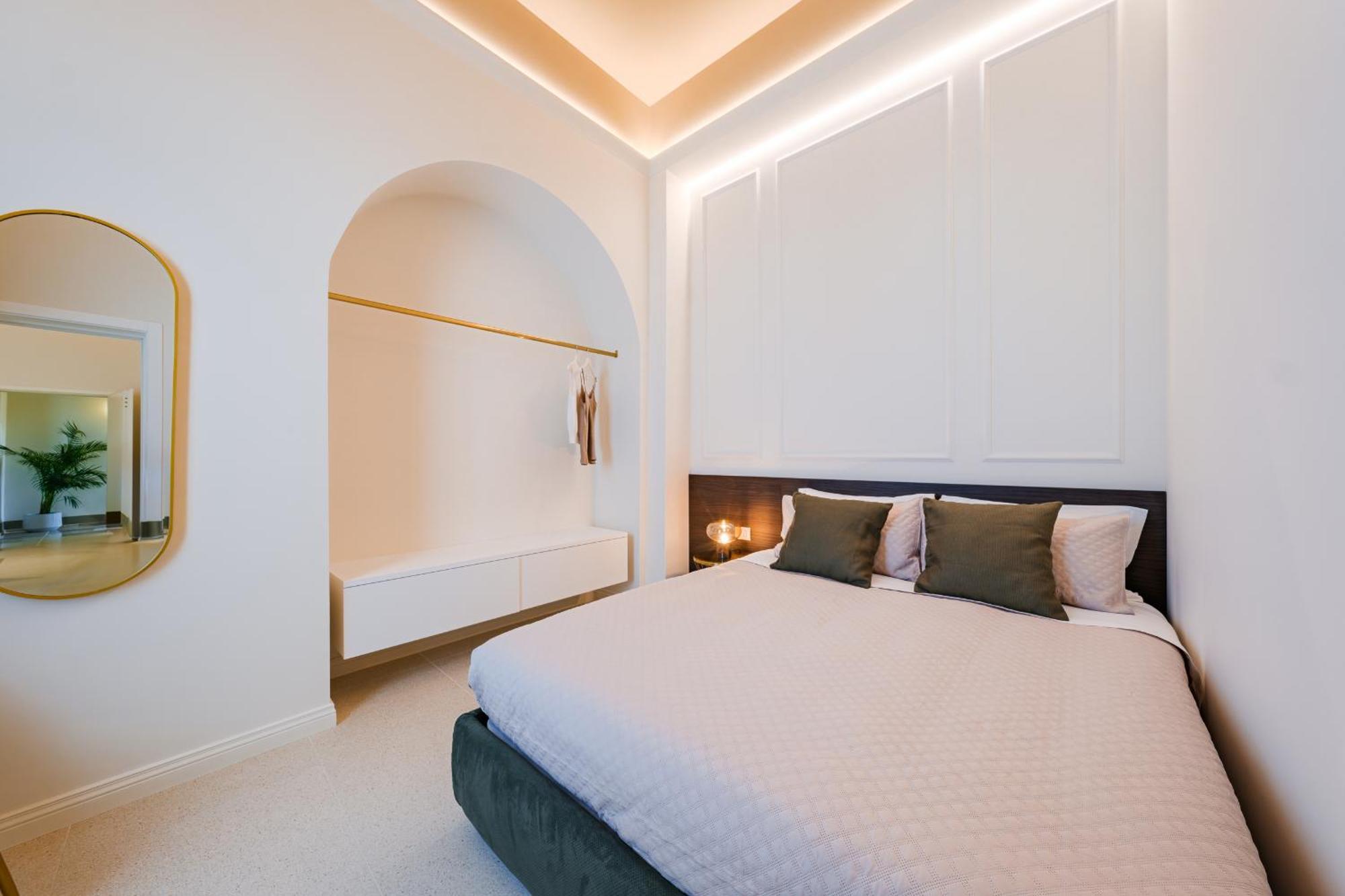 Helloapulia Charming Palazzo Clemente - Self-Catering Suites With Aircondition โมโนโปลี ภายนอก รูปภาพ