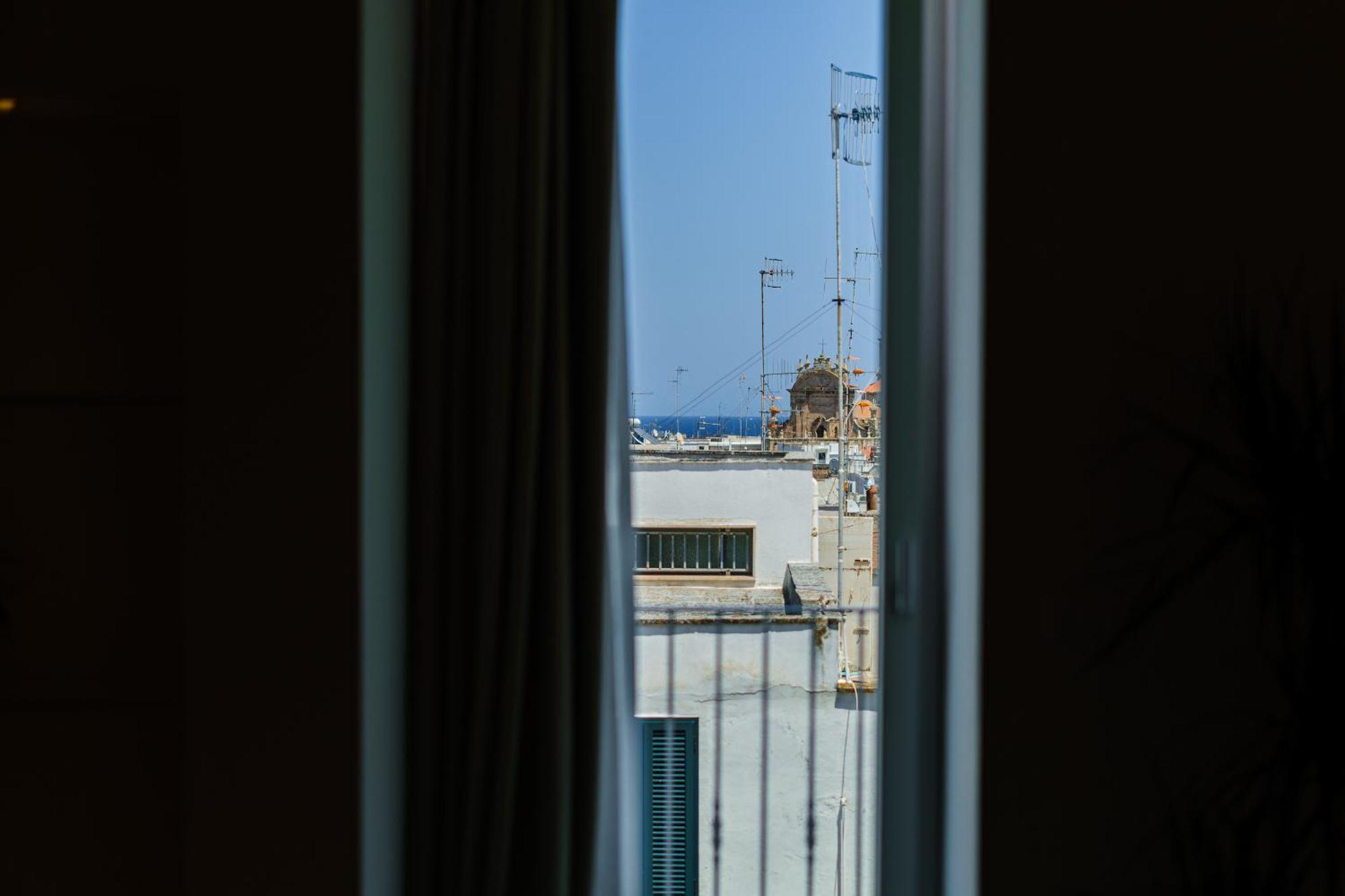 Helloapulia Charming Palazzo Clemente - Self-Catering Suites With Aircondition โมโนโปลี ภายนอก รูปภาพ
