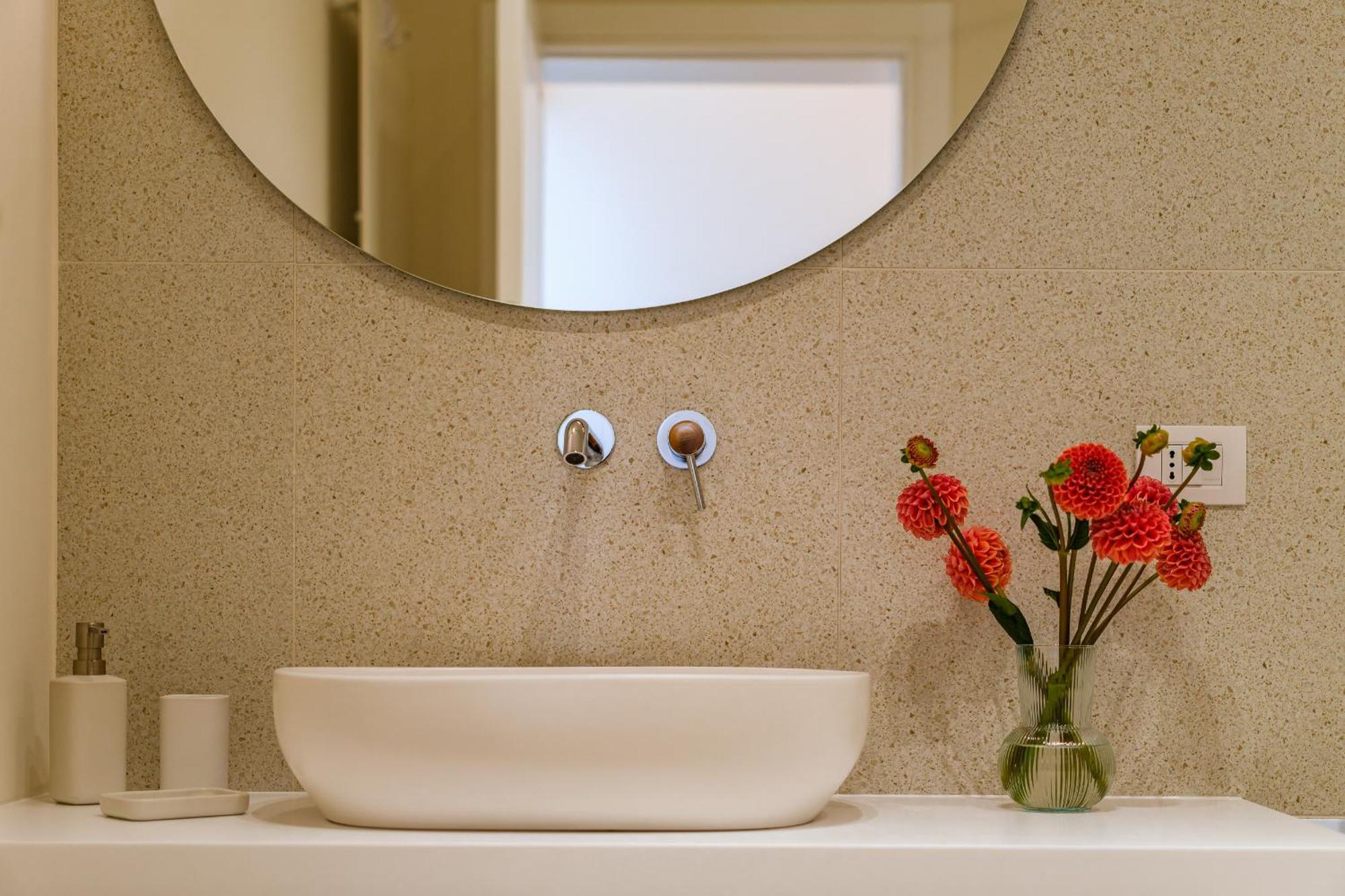 Helloapulia Charming Palazzo Clemente - Self-Catering Suites With Aircondition โมโนโปลี ภายนอก รูปภาพ